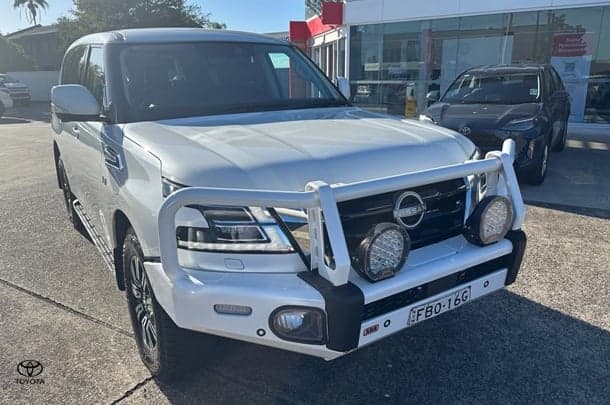 2023 Nissan Patrol Ti in White