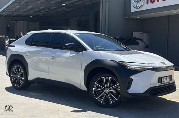2024 Toyota bZ4X Standard 2WD in White