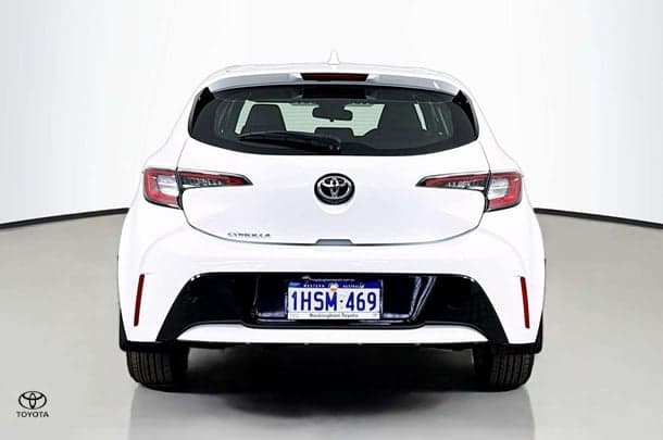 2022 Toyota Corolla Ascent Sport in White
