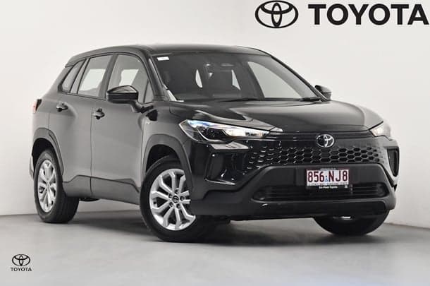 2025 Toyota Corolla Cross GX in Black