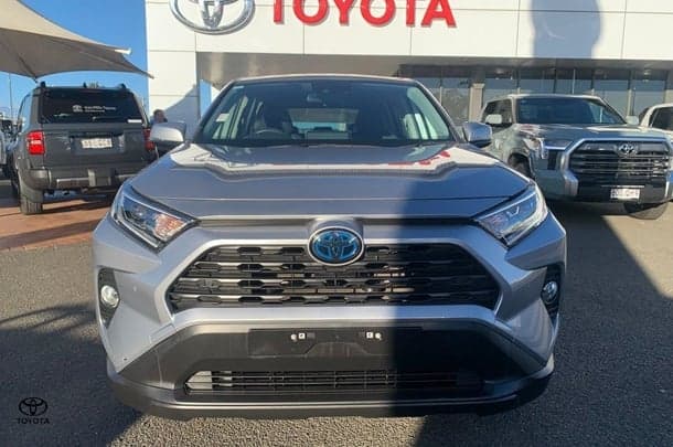 2022 Toyota RAV4 GX-2WD in Silver