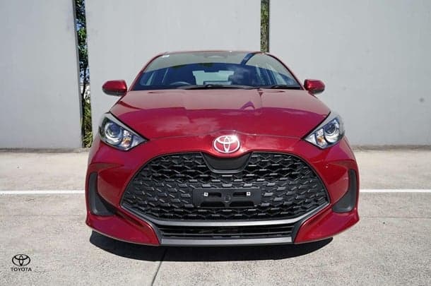 2024 Toyota Yaris Ascent Sport in Red