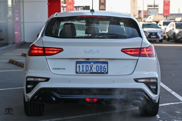 2024 Kia Cerato Sport in White