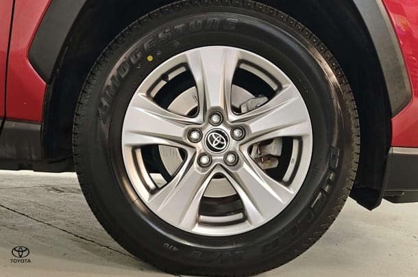 2022 Toyota RAV4 GX-2WD in Red