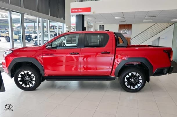 2026 Toyota Hilux SR5 48V in Red