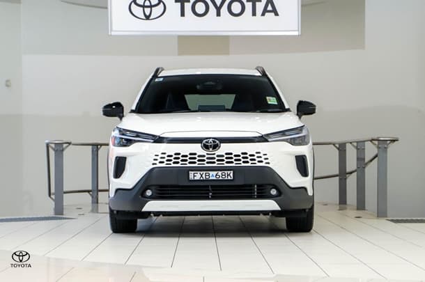 2026 Toyota Corolla Cross GXL in White