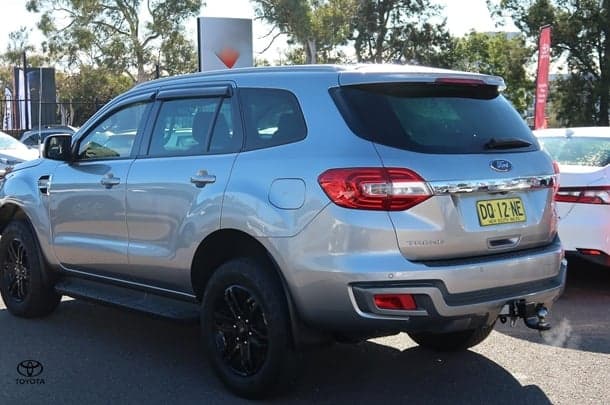 2019 Ford Everest Trend in Grey