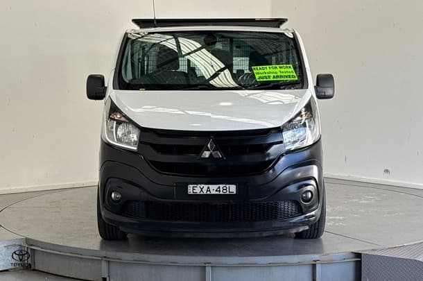 2020 Mitsubishi Express GLX in White