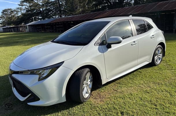 2021 Toyota Corolla Ascent Sport in White