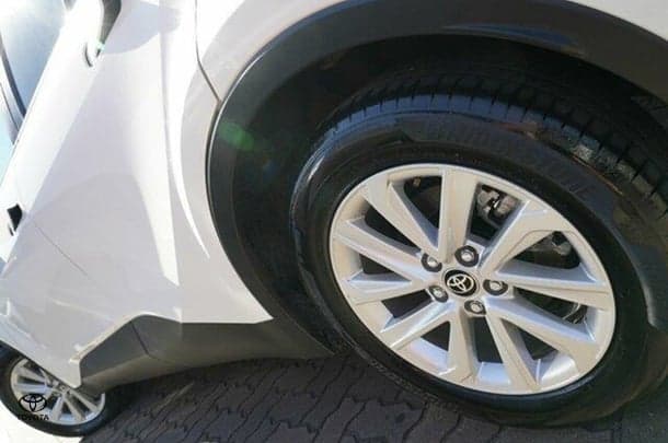 2024 Toyota C-HR GXL in Other