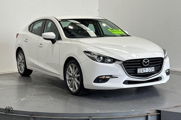 2018 Mazda 3 SP25 in White