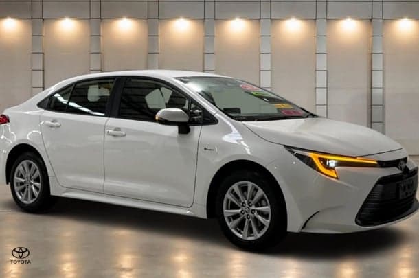 2024 Toyota Corolla Ascent Sport Hybrid in White