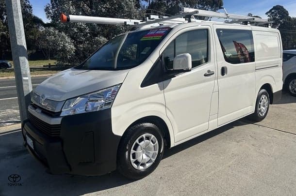 2025 Toyota Hiace Base in White