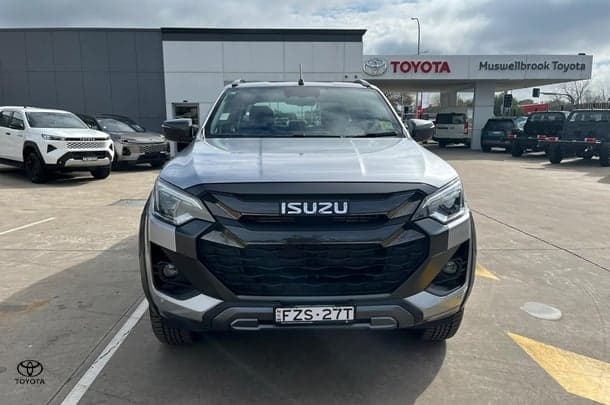 2025 Isuzu D-MAX X-TERRAIN in Silver