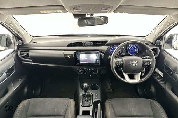 2019 Toyota Hilux SR in White