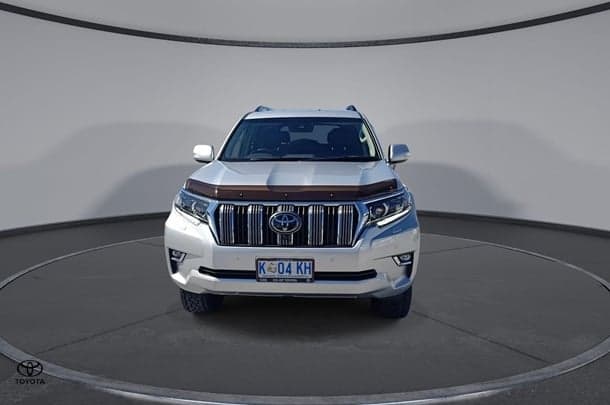2022 Toyota Landcruiser Prado VX in Silver