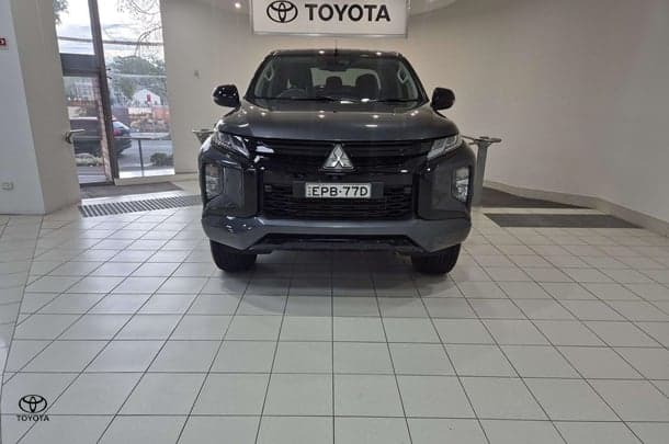 2021 Mitsubishi Triton GSR in Grey