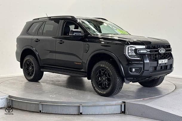 2025 Ford Everest Tremor in Silver