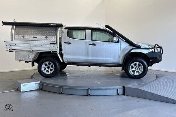 2017 Isuzu D-MAX SX in Silver