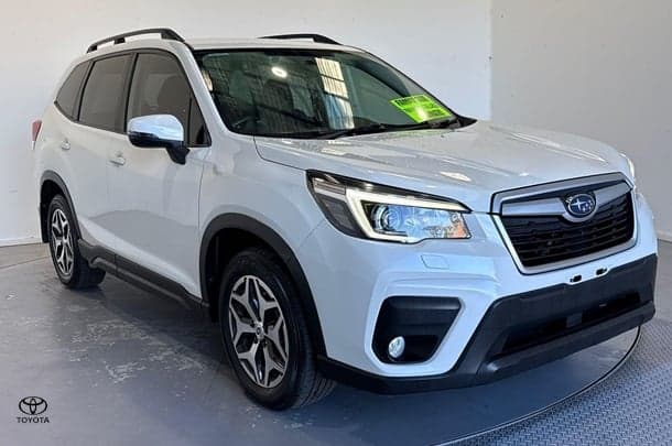 2019 Subaru Forester 2.5i-L in White