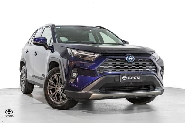 2022 Toyota RAV4 GXL-2WD in Blue