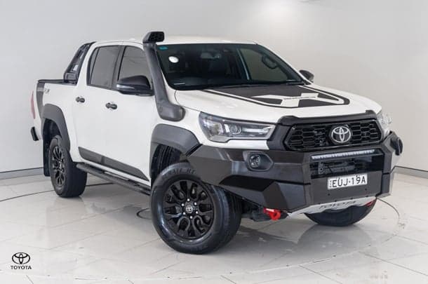 2022 Toyota Hilux Rugged X in White