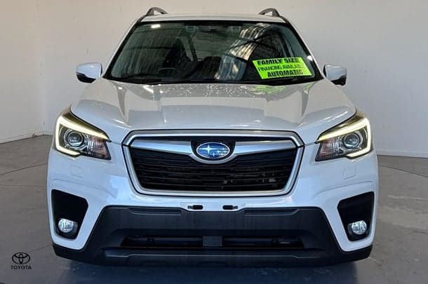 2019 Subaru Forester 2.5i-L in White