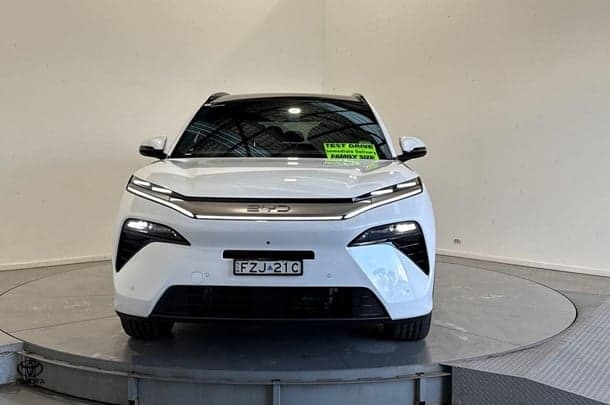 2025 BYD SEALION 8 Dynamic FWD in Other