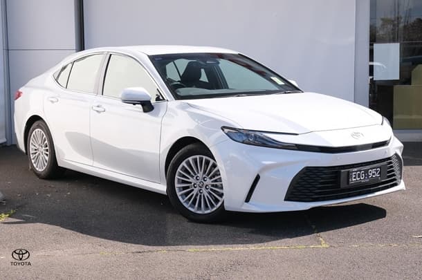 2026 Toyota Camry Ascent in White