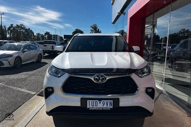 2021 Toyota Kluger Grande in White