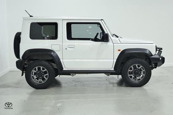 2022 Suzuki Jimny GLX in White