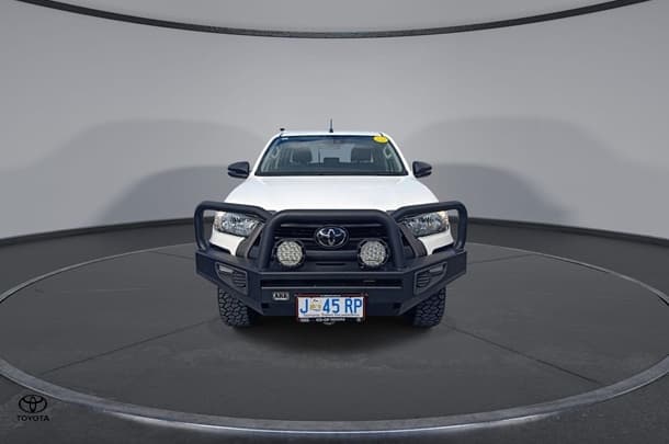 2021 Toyota Hilux SR in White