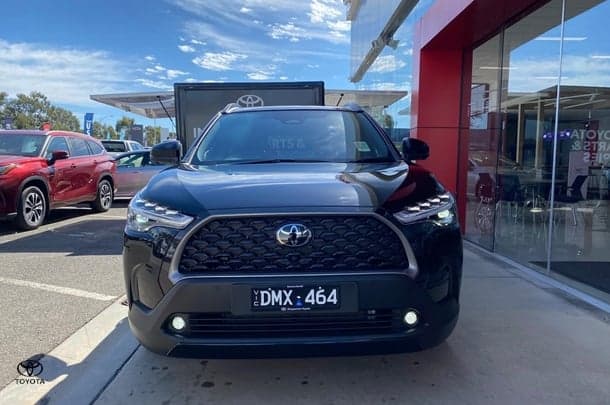 2025 Toyota Corolla Cross Atmos in Black
