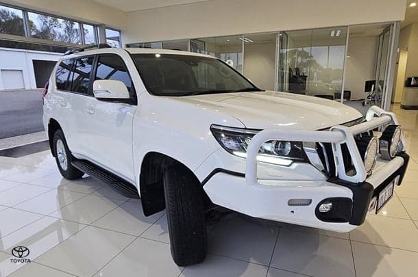 2023 Toyota Landcruiser Prado GXL in White