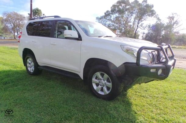 2017 Toyota Landcruiser Prado GXL in White