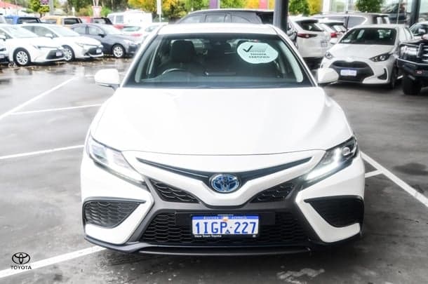 2024 Toyota Camry Ascent Sport in White