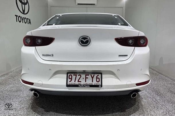 2022 Mazda 3 G20 Pure in White