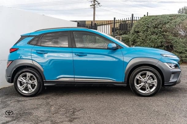 2022 Hyundai Kona Elite in Blue
