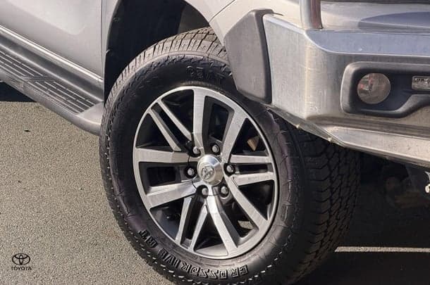 2016 Toyota Hilux SR5 in Silver