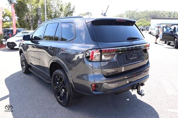 2023 Ford Everest Sport in Grey