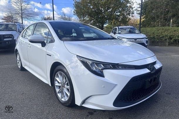 2022 Toyota Corolla Ascent Sport in White