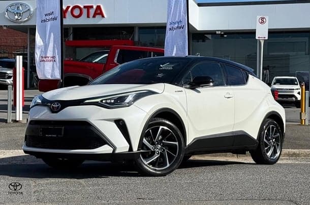 2020 Toyota C-HR Koba 2WD in Two Tone White
