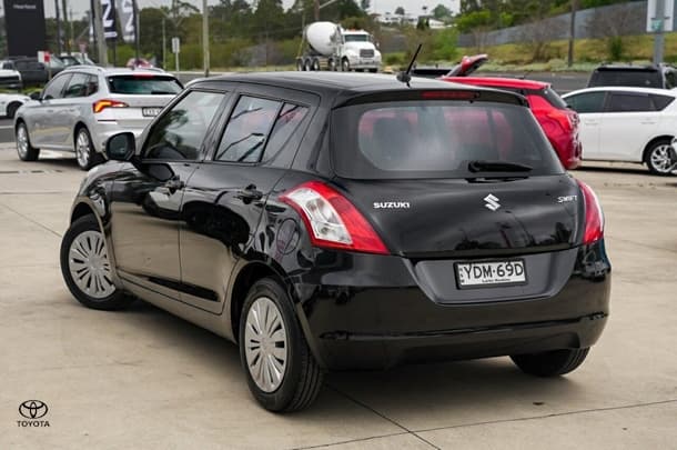 2015 Suzuki Swift GL in Other