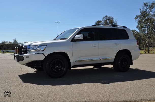 2020 Toyota Landcruiser Sahara in White