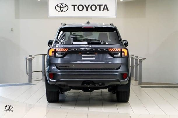 2025 Ford Everest Sport in Grey