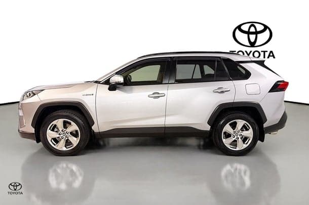 2021 Toyota RAV4 GXL-2WD in Silver