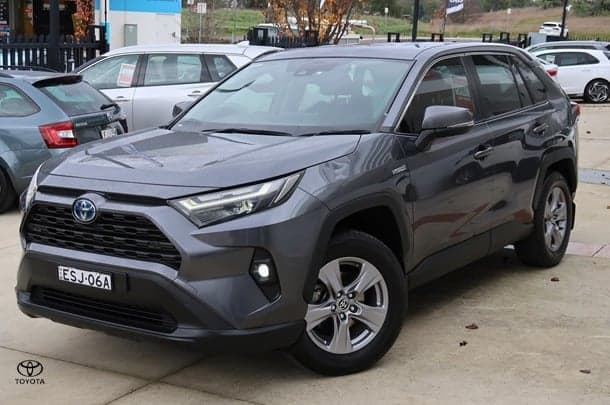 2021 Toyota RAV4 GX in Grey