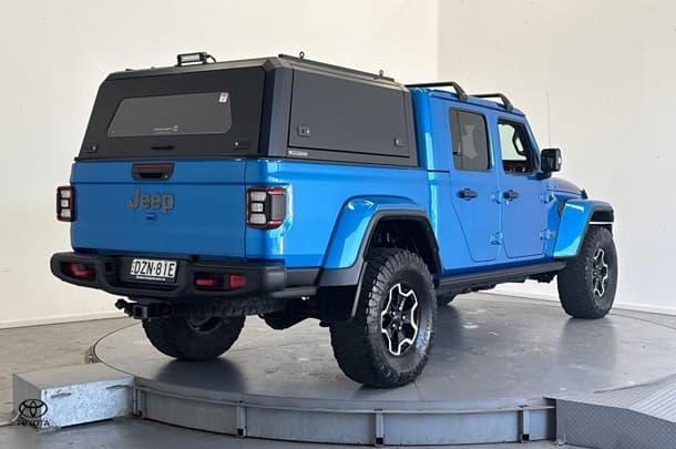 2021 Jeep Gladiator Rubicon in Blue