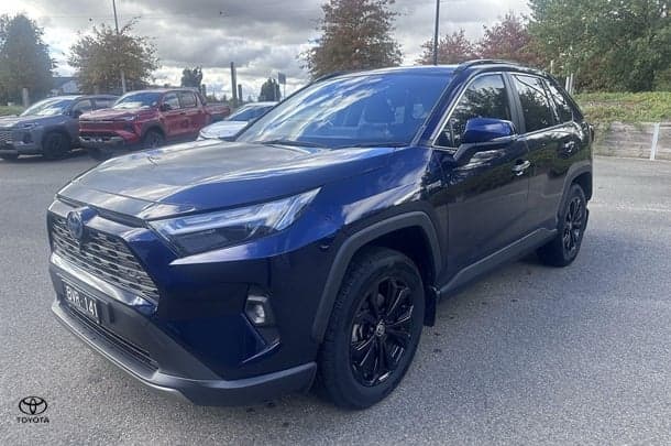 2022 Toyota RAV4 Cruiser-AWD in Blue