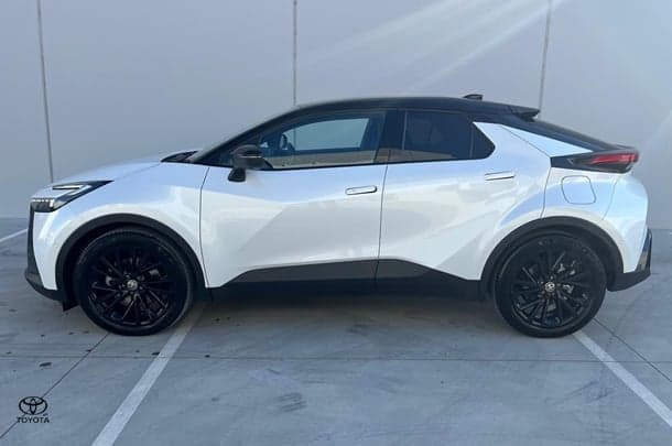 2025 Toyota C-HR GR Sport in White